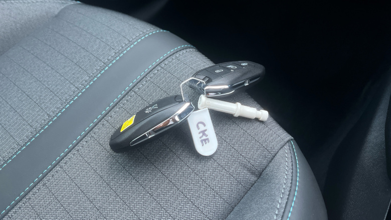 Peugeot 208 1.2 PureTech 100 Allure Premium + 5dr Petrol Hatchback